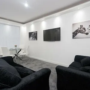 Leeds House , Leeds (West Yorkshire) United Kingdom